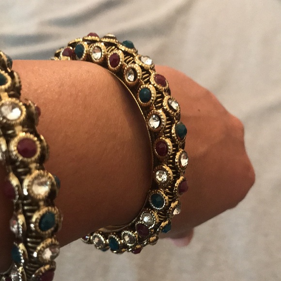 $30 for 2 bangles - Picture 2 of 6